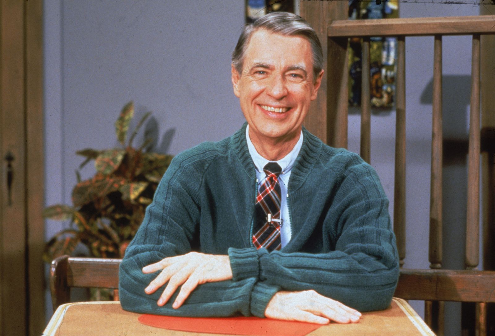 Before She Died, Mr. Rogers Widow Confessed Something About Her Husband That Nobody Ever….